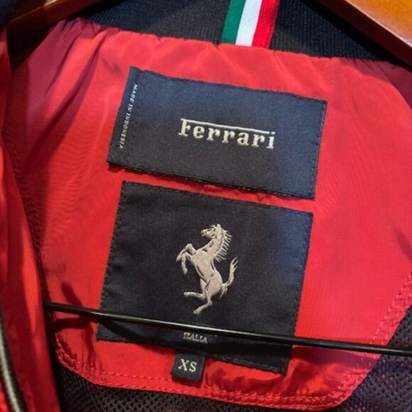 Vintage Y2K Ferrari Women Track Lightweight Jacket Size XS Red - Picture 13 of 13